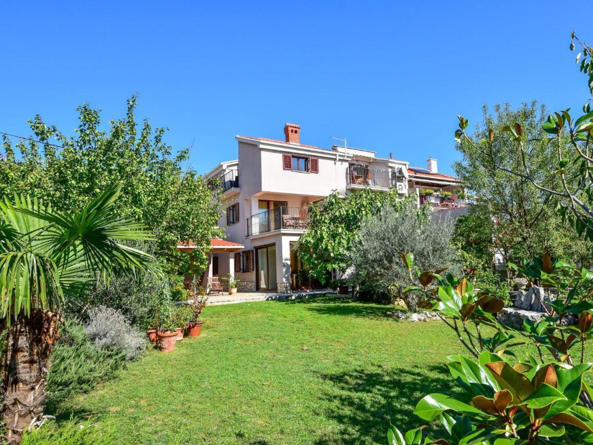 Apartment Crikvenica 1 Экстерьер фото